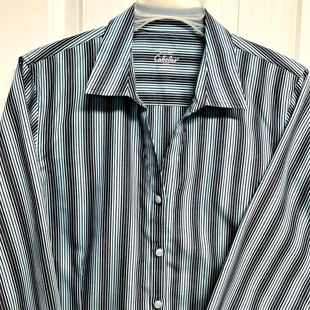 Cabelas Blue Gray Striped Collar Mid Sleeve Fitted Top Size M - Picture 2 of 7